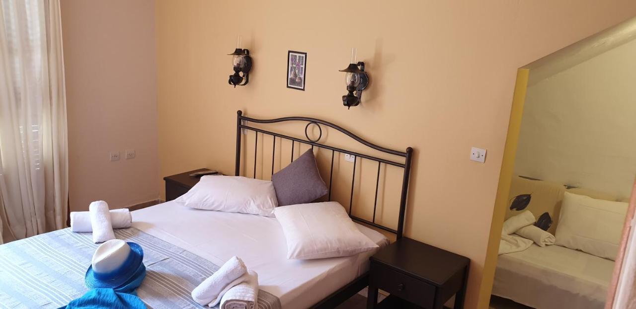 Ilios Apartments Poros Town Exterior foto
